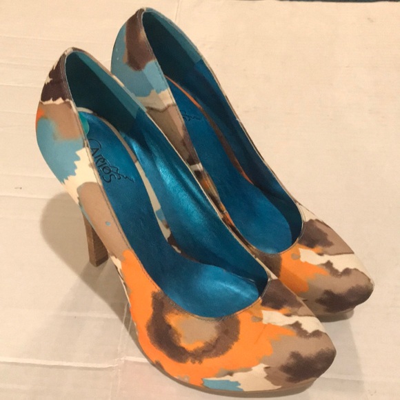 Carlos Santana Shoes - Carlos Santana Multi Color High Heel Pumps - Sz 8